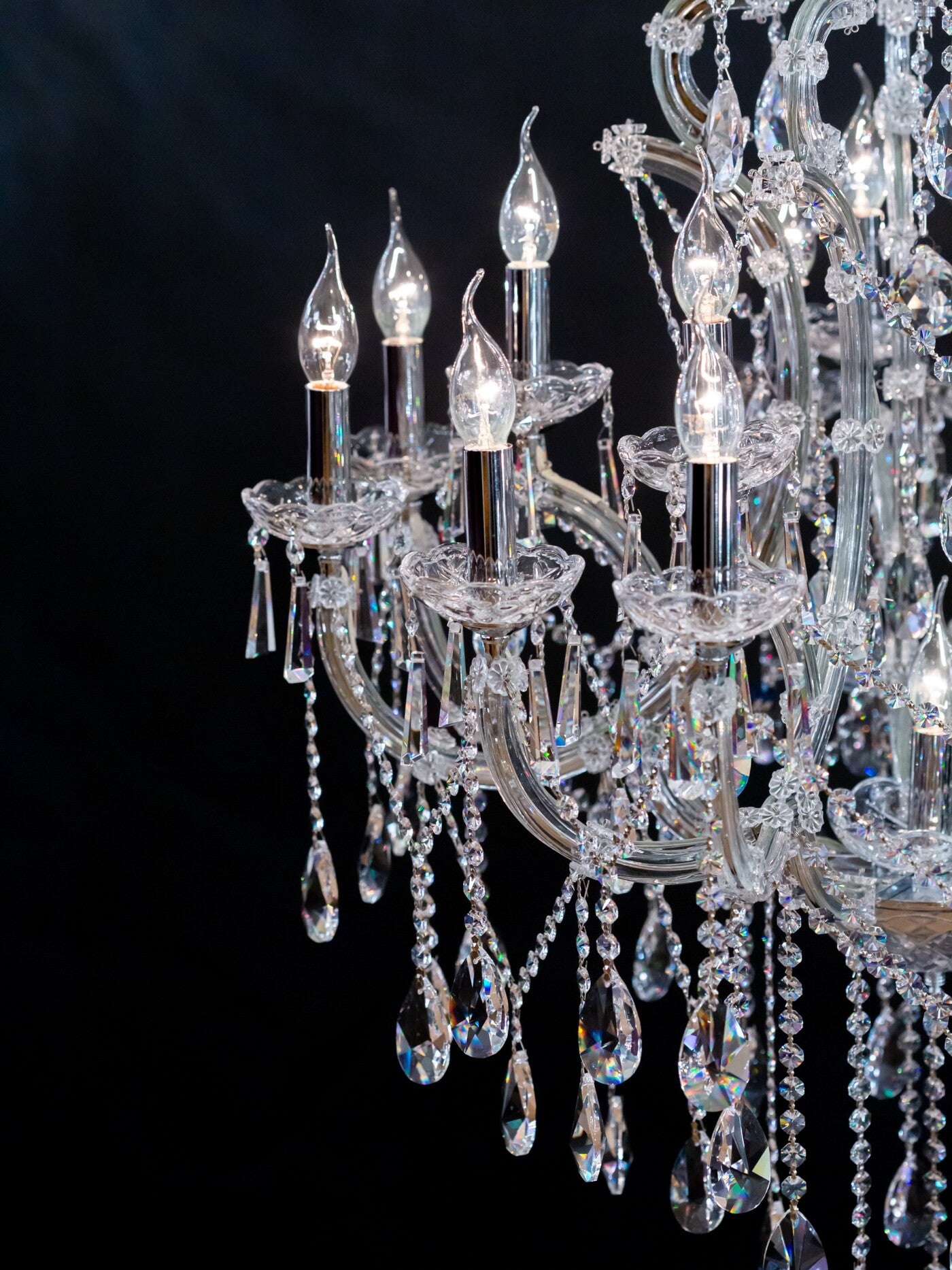 Carlaa (⌀ 85 cm) - classic 6-armed Maria Theresa crystal